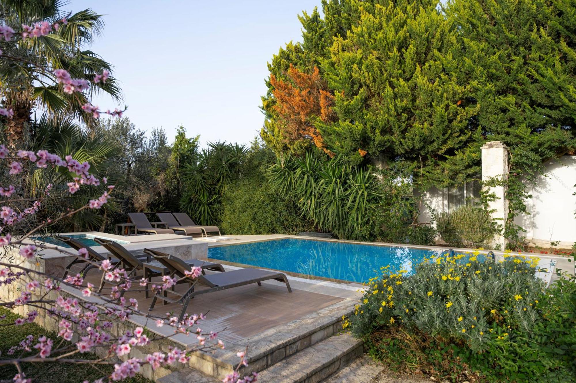 Hotel Bir Dem Urla Extérieur photo